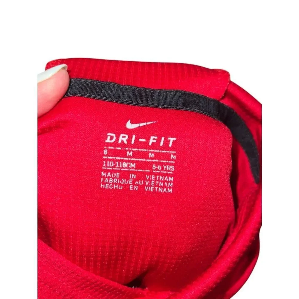 Nike bright sporty